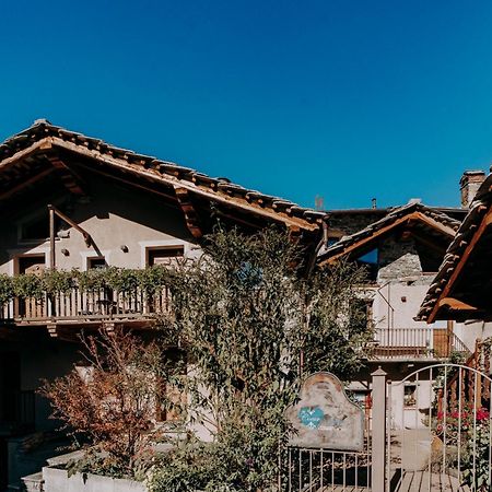 Au Coeur Du Village Chambres D'Hotes & Spa Arnad Εξωτερικό φωτογραφία