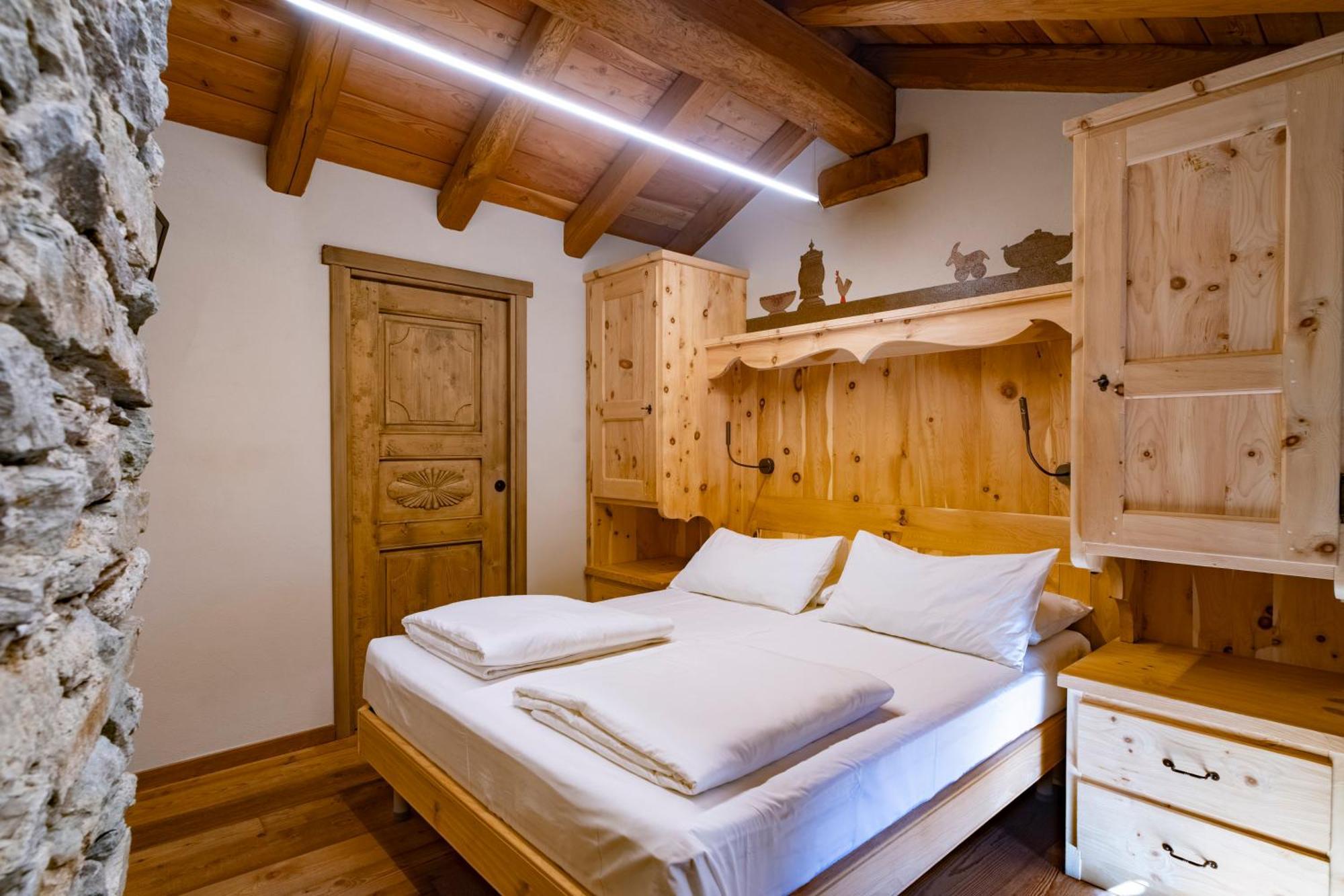 Au Coeur Du Village Chambres D'Hotes & Spa Arnad Εξωτερικό φωτογραφία