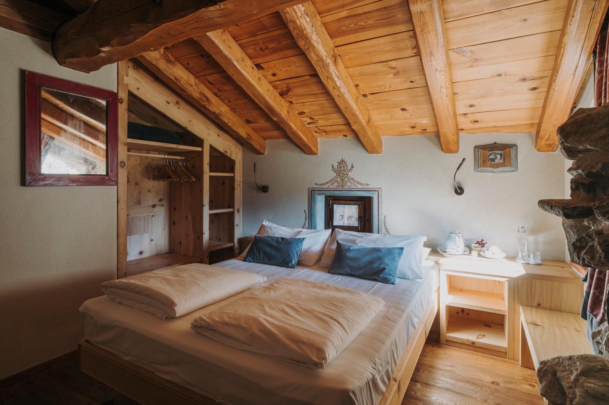 Au Coeur Du Village Chambres D'Hotes & Spa Arnad Εξωτερικό φωτογραφία