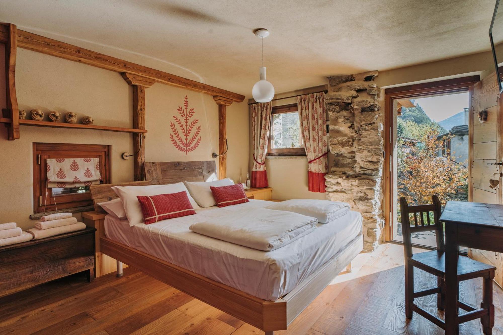 Au Coeur Du Village Chambres D'Hotes & Spa Arnad Εξωτερικό φωτογραφία