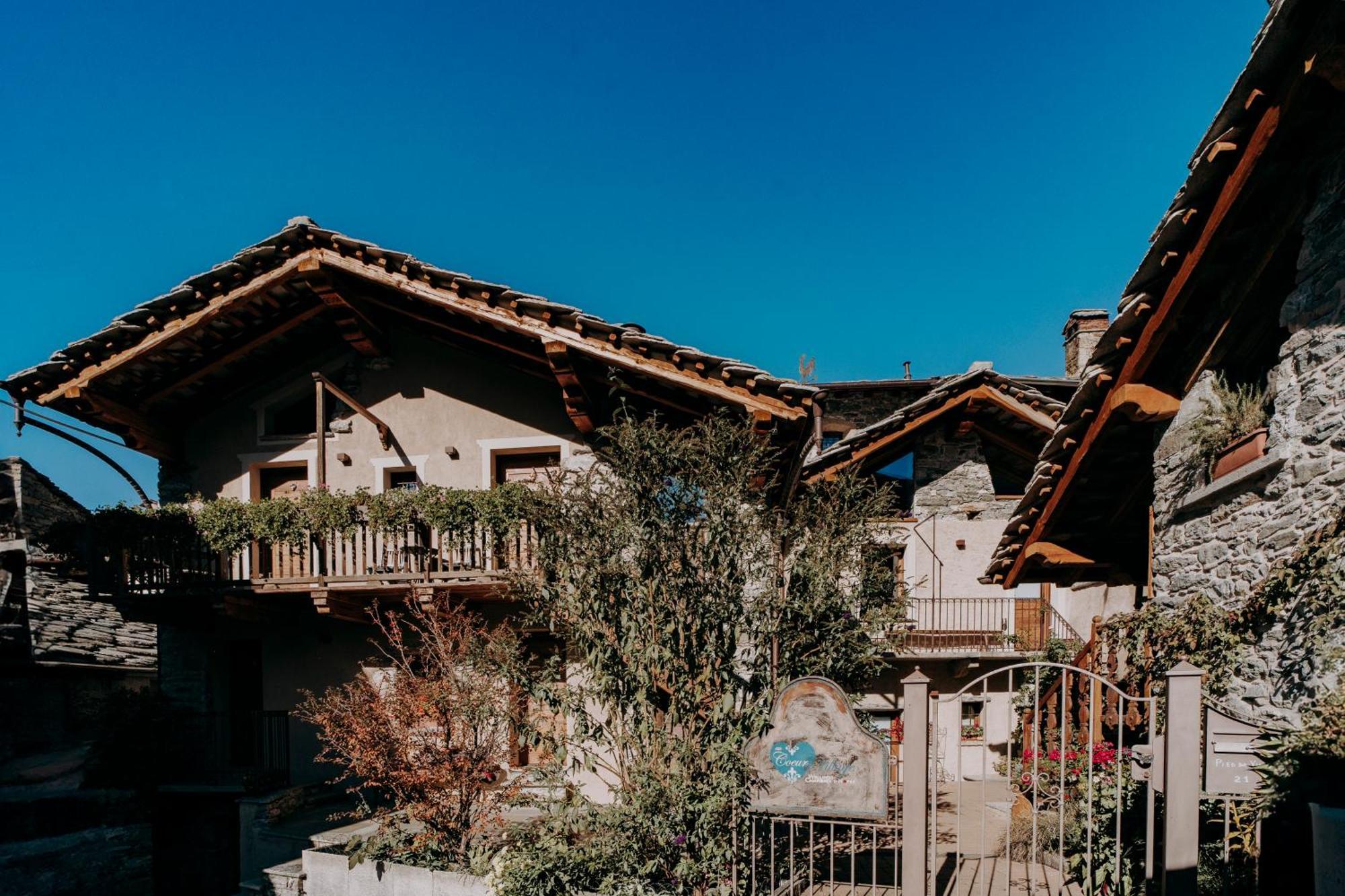 Au Coeur Du Village Chambres D'Hotes & Spa Arnad Εξωτερικό φωτογραφία